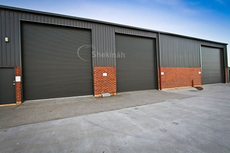 Portas de Aço de Enrolar em Meia Cana Lisa